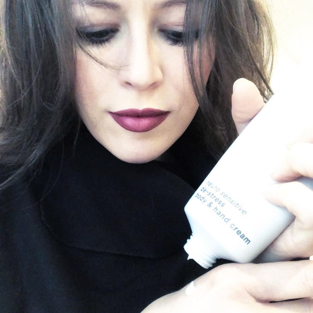 Застосування Body & Hand Cream REVIDERM.ua