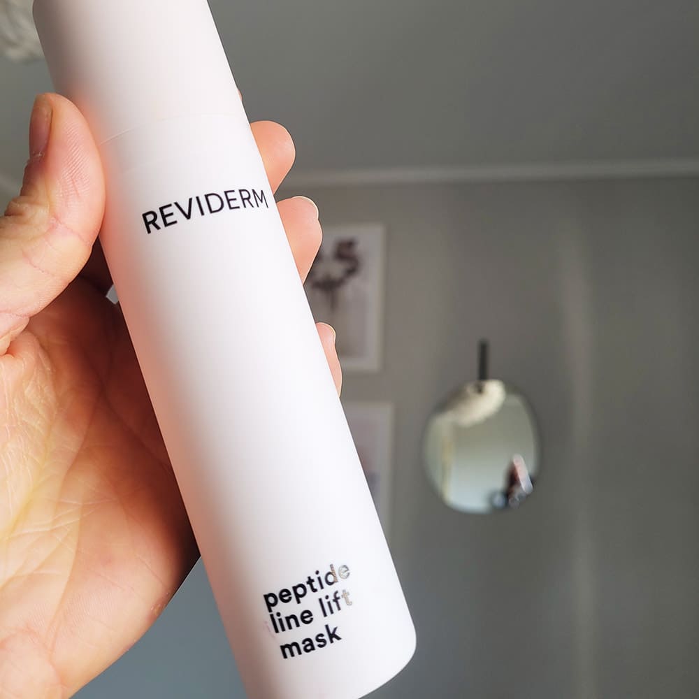 Застосування Peptide Line Lift Mask REVIDERM.ua